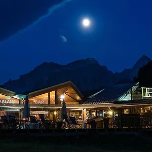 3* Hotel Le Loup Blanc