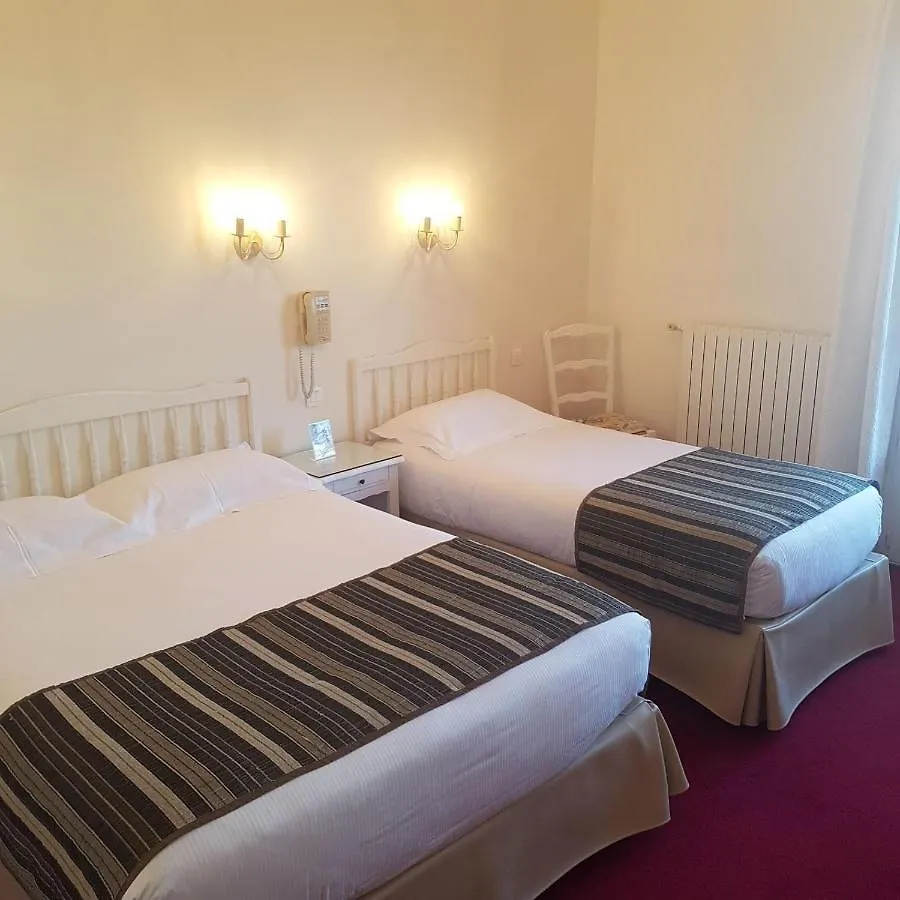 Hotel De Charme Brise Marine Saint-Jean-Cap-Ferrat 3*,